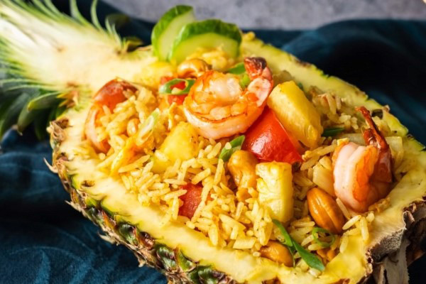 Cơm Chiên Dứa Thái