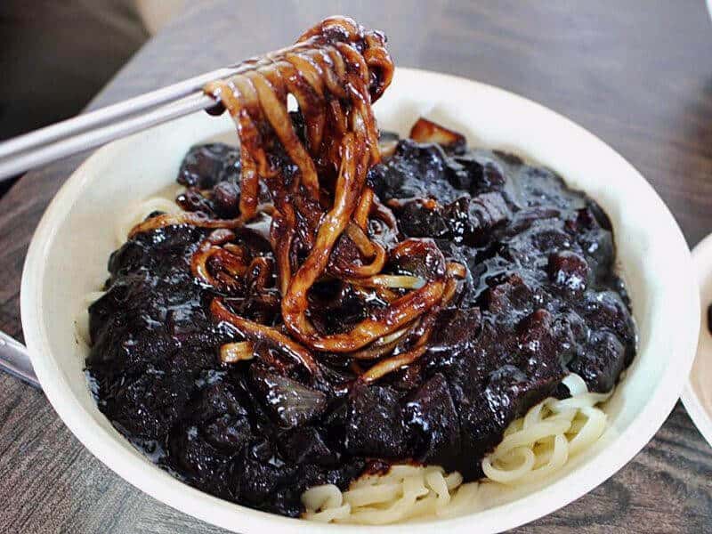 Jajangmyeon