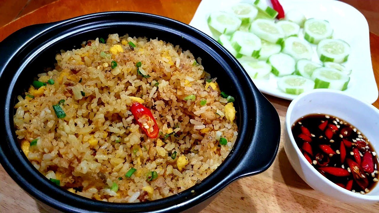 Cơm Chiên Cá Mặn